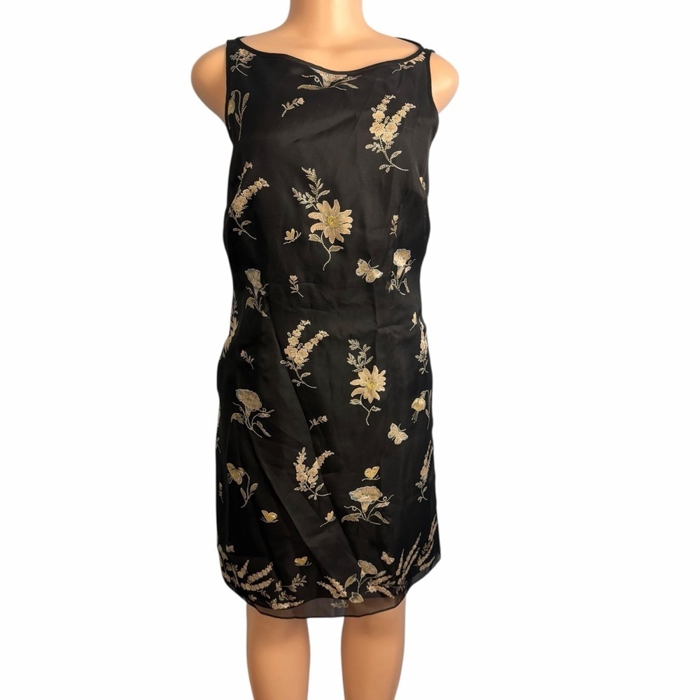 3/$30 ☀️ Ann Taylor Floral Embroidered Black Silk Shift Dress